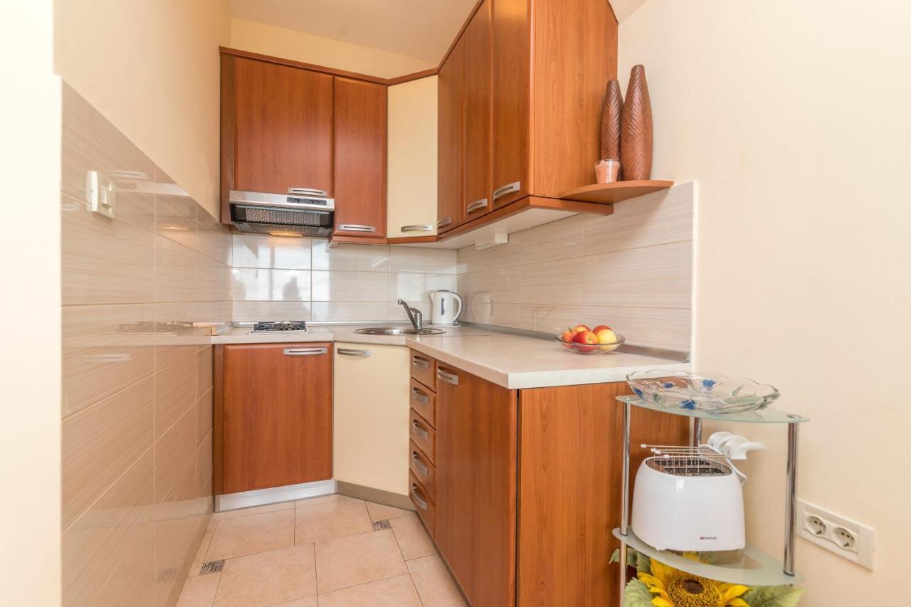 Apartments Villa Adore Ičići Esterno foto