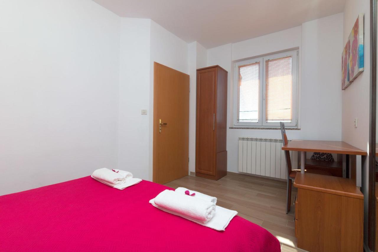 Apartments Villa Adore Ičići Esterno foto