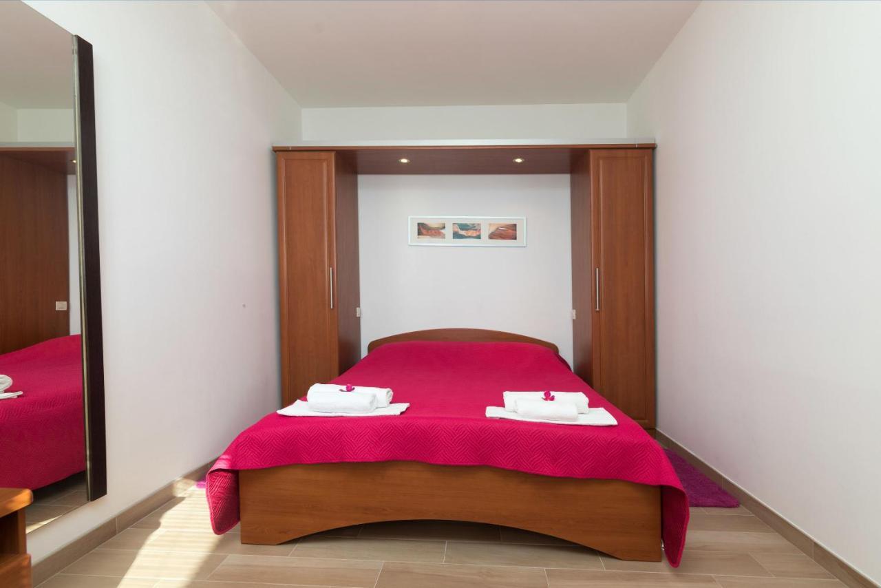 Apartments Villa Adore Ičići Esterno foto